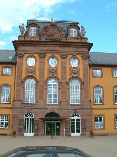 Denkmal Restaurierung Fenster T&uuml;ren Schloss Kleinheubach