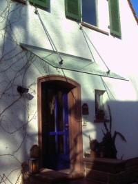 Verglasung Vordach Altbau